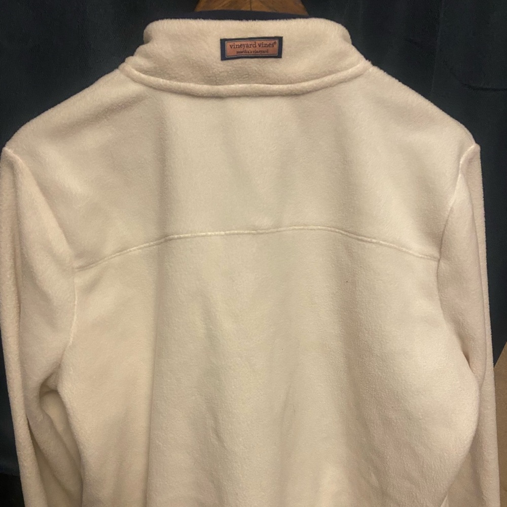 Vineyard Vines quarter zip Fleece. White. Never worn! - Picture 4 of 5